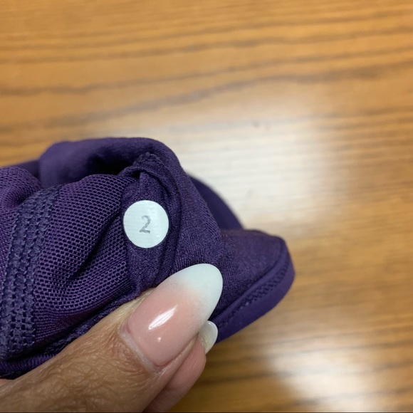 Lululemon Free to be Zen Bra - Picture 4 of 5